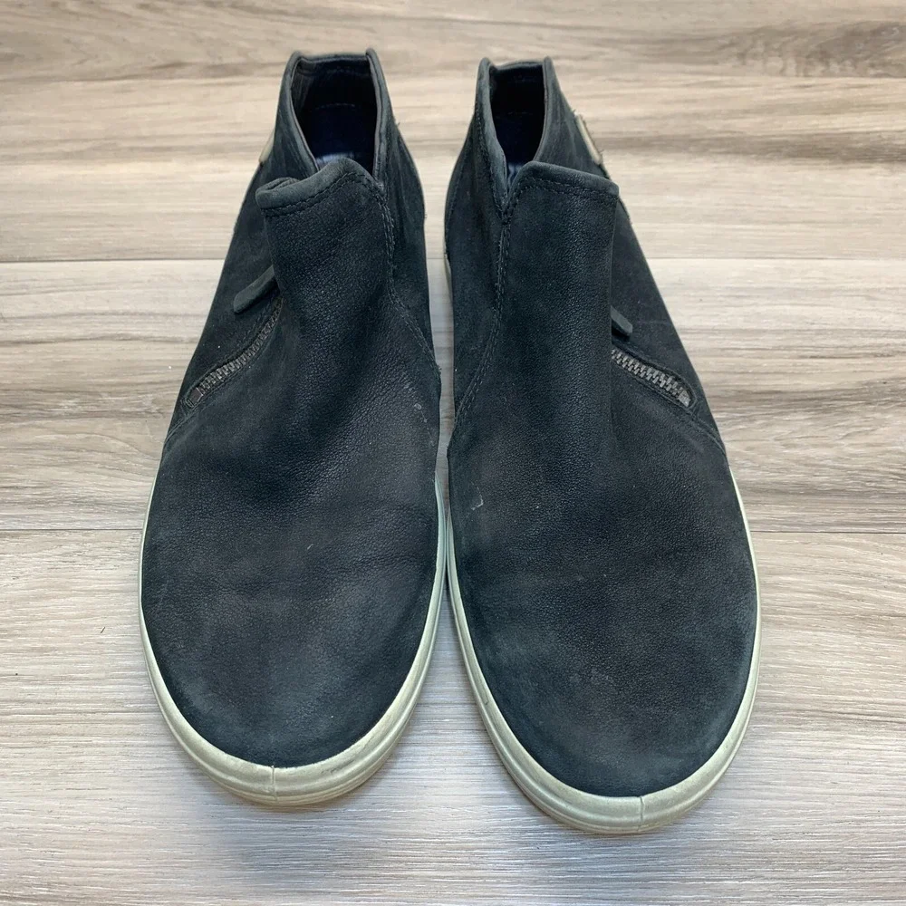 Ecco soft bootie